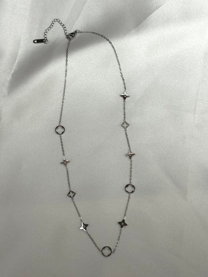 Luna Necklace