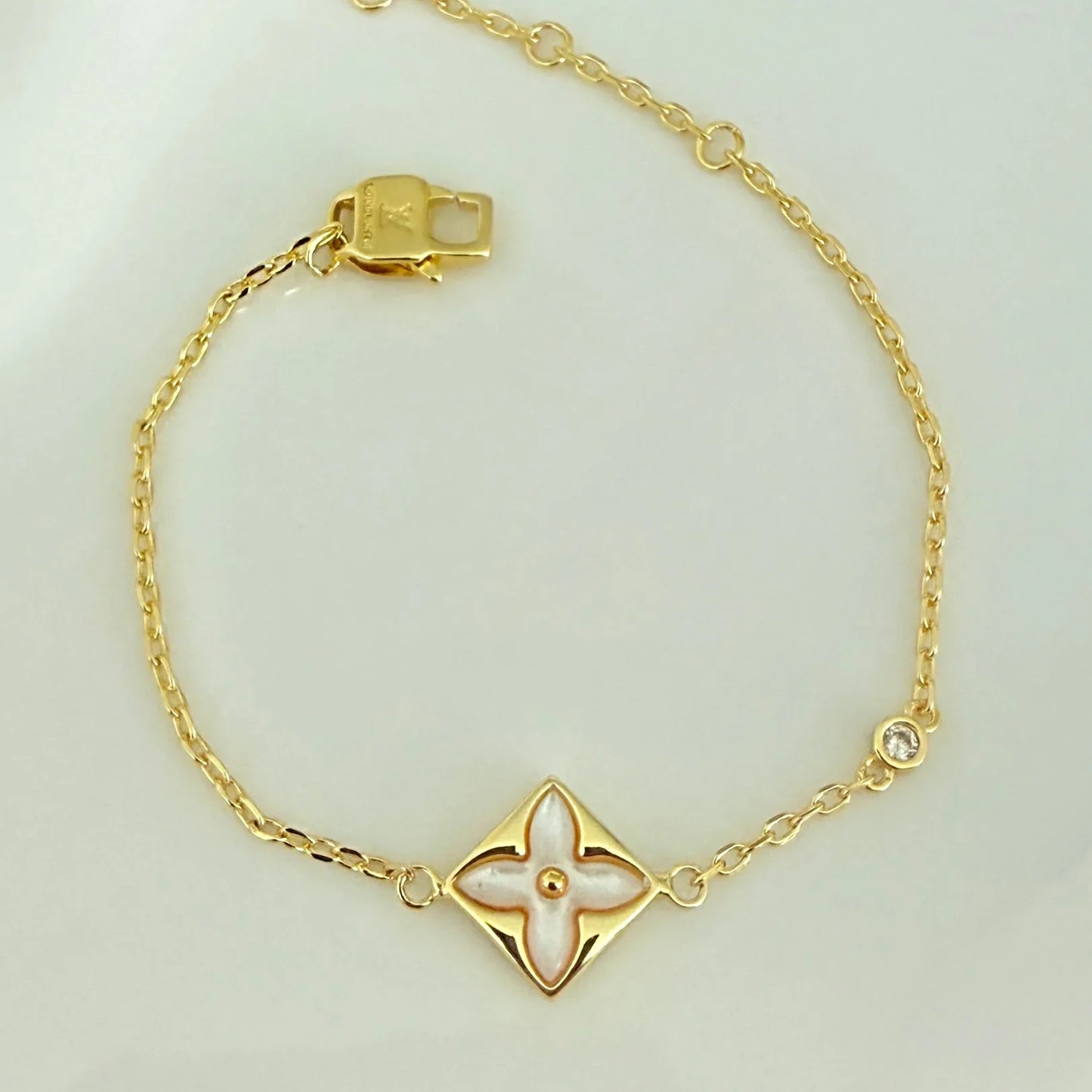 Nova Bracelet
